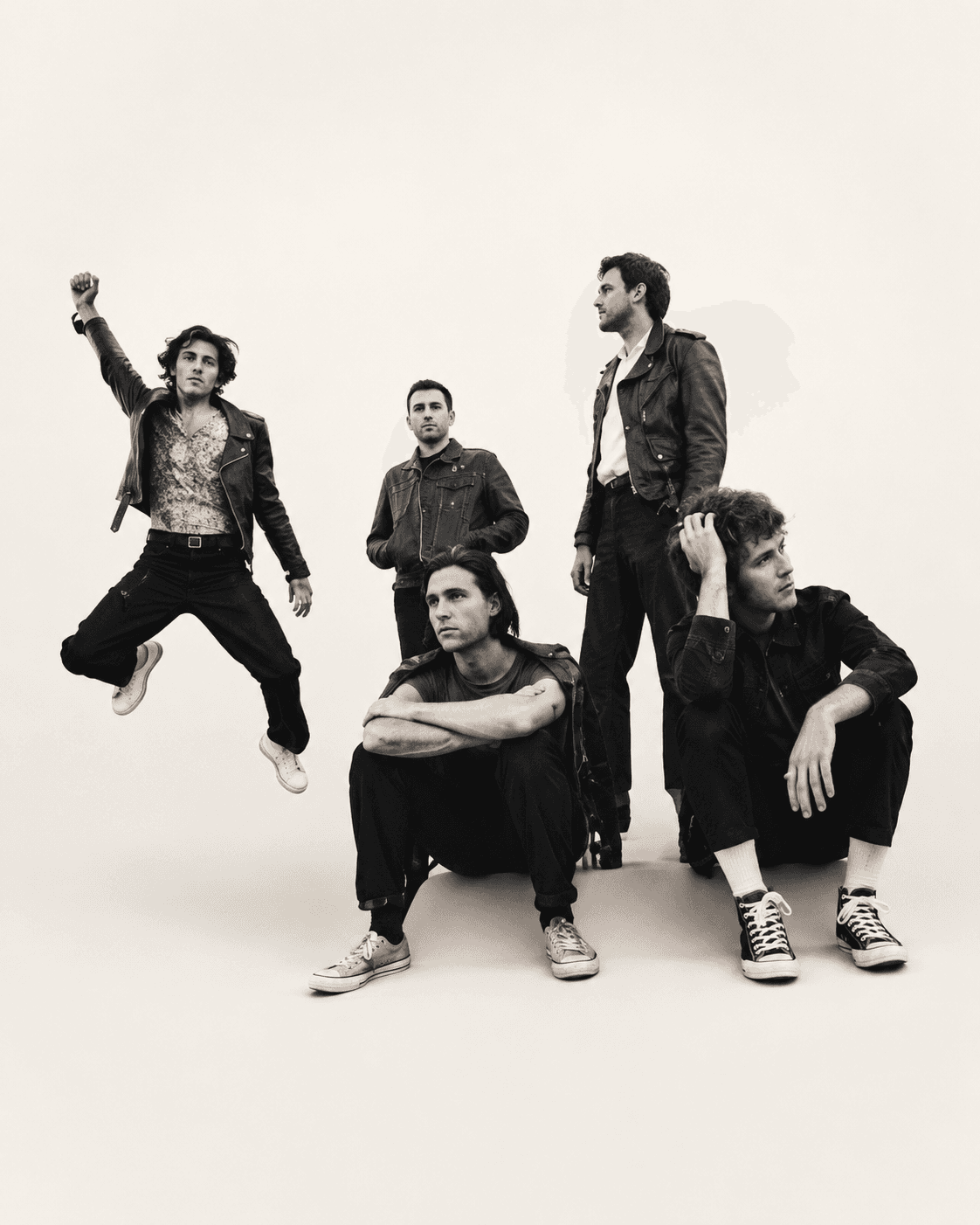 The Neighbourhood 24/8